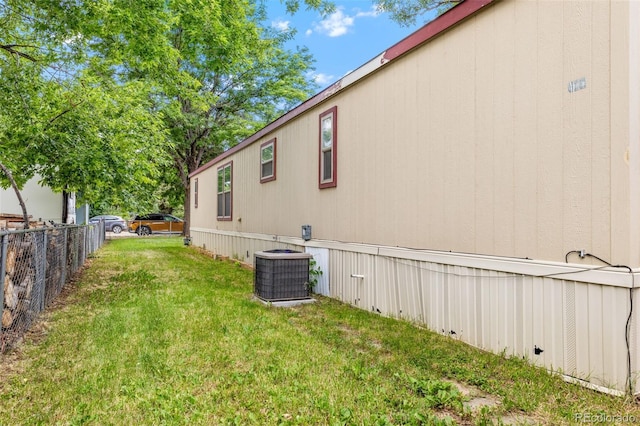 715 E Chester St, Lafayette, CO 80026 - view of yard