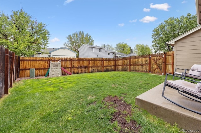 21125 E 43rd Ave, Denver, CO 80249 - view of yard with a gate