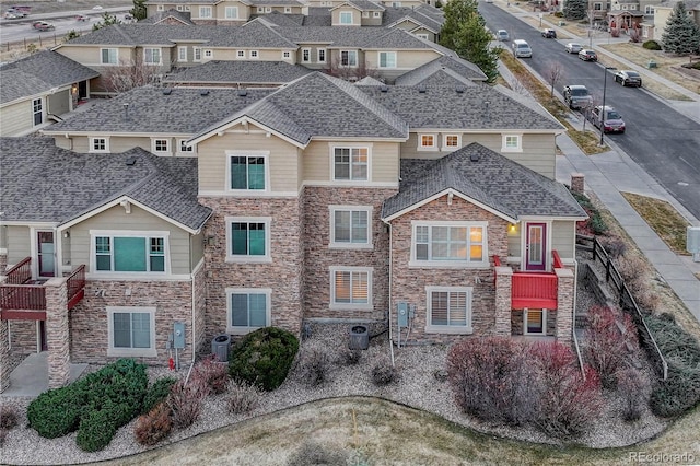 aerial view featuring a residential view