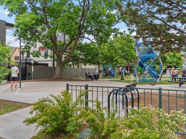 2524 Champa St Unit 1, Denver, CO 80205 - view of home's community featuring community basketball court