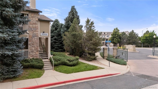 9944 E Carolina Cir Unit 201, Aurora, CO 80247 - photo 2