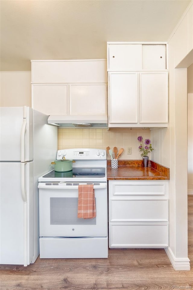 9100 Yucca Way, Thornton, CO 80229 - kitchen with white appliances, white cabinets, light wood-type flooring, backsplash, and under cabinet range hood