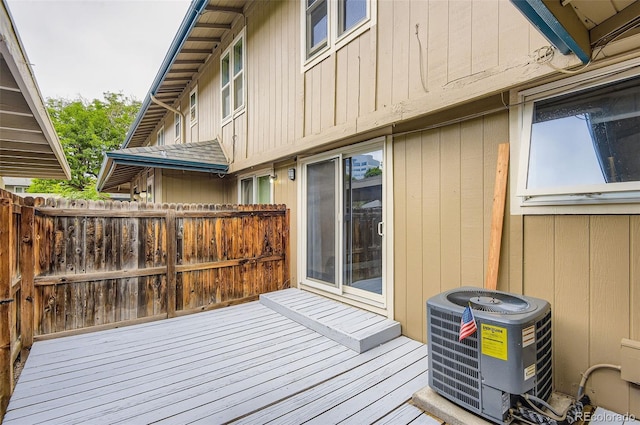 8759 E Roundtree Ave, Greenwood Village, CO 80111 - view of wooden terrace