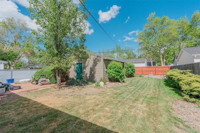 4480 S Pennsylvania St, Englewood, CO 80113 - fenced backyard with a patio area