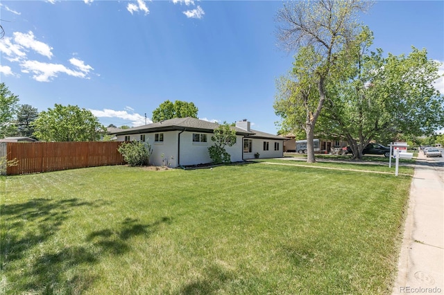 8800 W Kentucky Ave, Lakewood, CO 80226 - view of yard