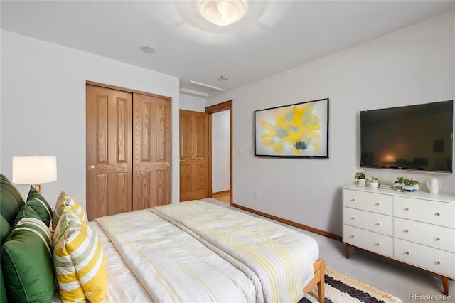 bedroom featuring a closet