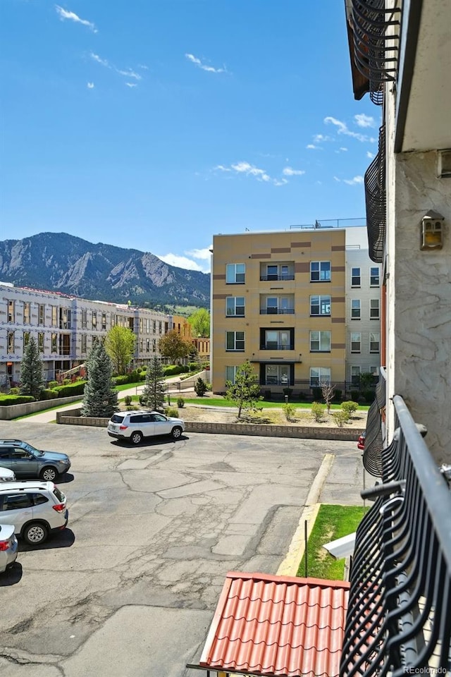 805 29th St Unit 308, Boulder, CO 80303 - view of home's community with uncovered parking and a mountain view