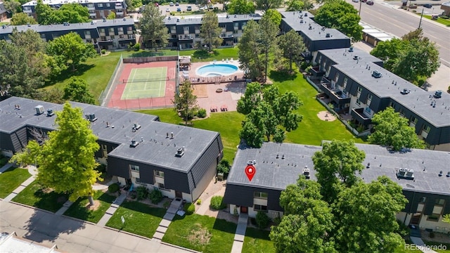 6856 S Broadway, Centennial, CO 80122 - bird's eye view of a pool area