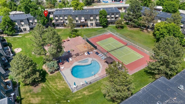 6856 S Broadway, Centennial, CO 80122 - bird's eye view of a pool area