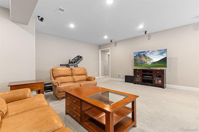 6728 S Catawba Way, Aurora, CO 80016 - living area with recessed lighting and light carpet