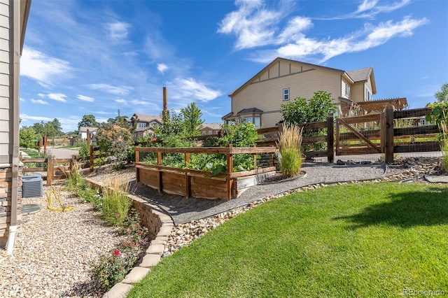 6728 S Catawba Way, Aurora, CO 80016 - view of yard featuring a vegetable garden