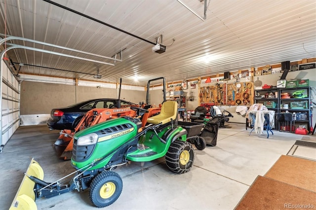 640 Pinewood Ln, Estes Park, CO 80517 - garage with a garage door opener