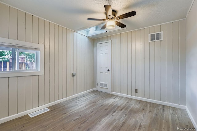 1688 Jamaica St, Aurora, CO 80010 - photo 20