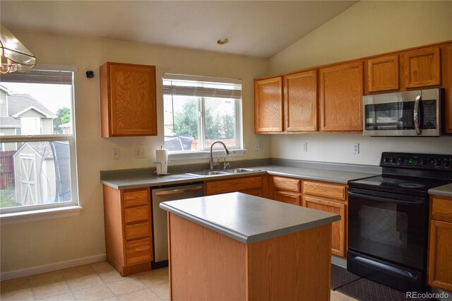 10534 Ursula St, Commerce City, CO 80022 - photo 5