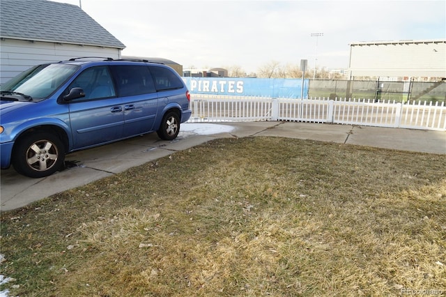 view of yard featuring fence