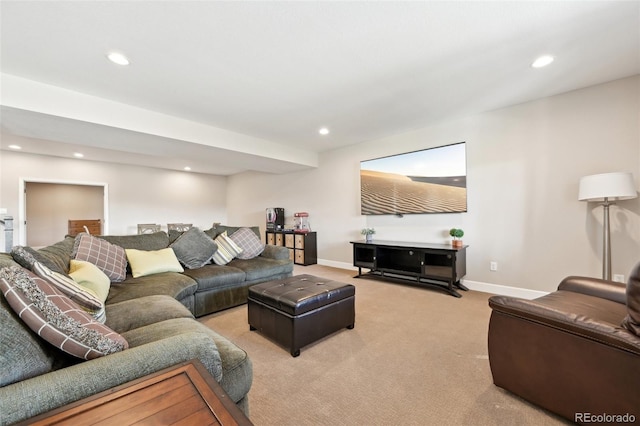 6980 S Yantley Ct, Aurora, CO 80016 - living room with light carpet, recessed lighting, and baseboards