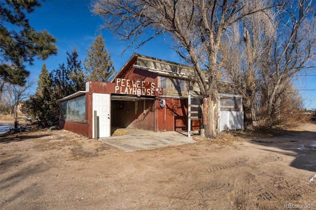 7615 Maverick Rd, Colorado Springs, CO 80908 - view of garage