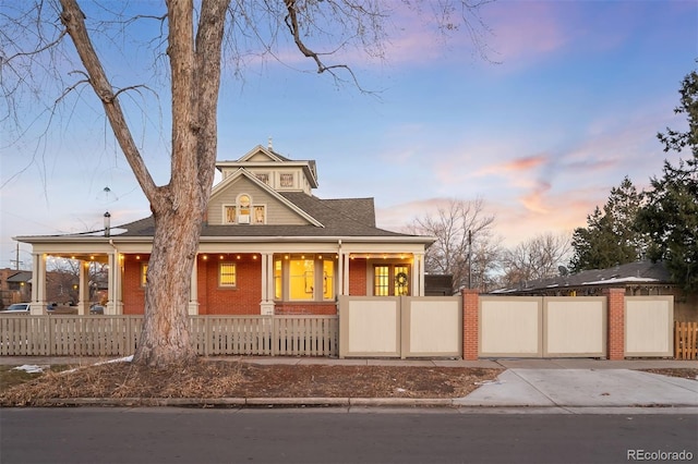 view of front of property with covered porch