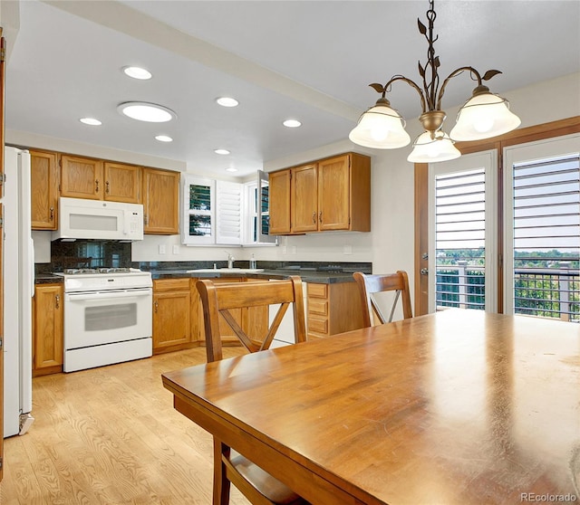 8785 W Quarto Cir, Littleton, CO 80128 - photo 10