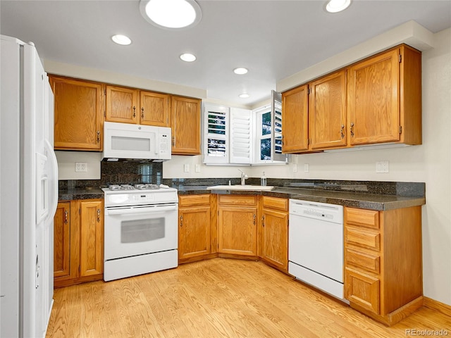8785 W Quarto Cir, Littleton, CO 80128 - photo 11