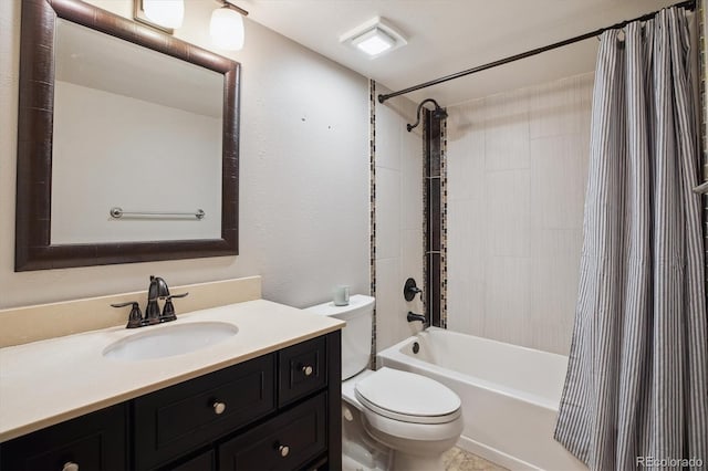 8174 Dudley Cir, Arvada, CO 80005 - full bath with toilet, vanity, and shower / tub combo