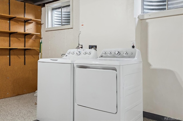 8174 Dudley Cir, Arvada, CO 80005 - laundry room with independent washer and dryer