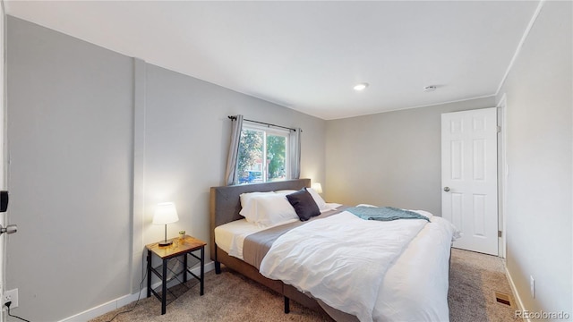 bedroom featuring carpet flooring