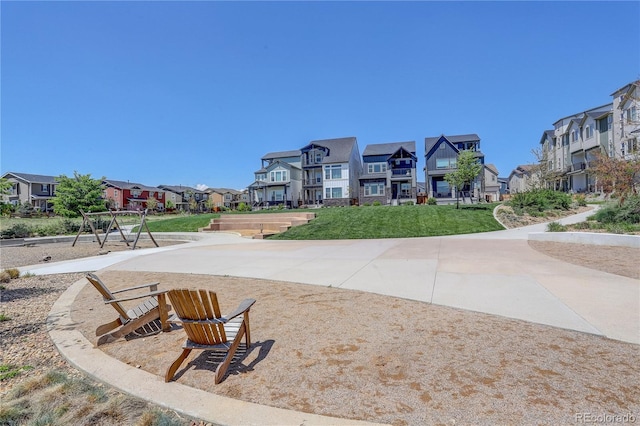 16550 Umatilla Pl, Broomfield, CO 80023 - surrounding community with a residential view