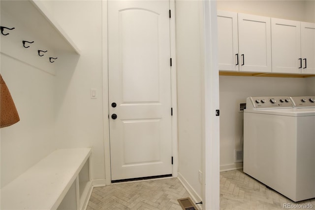 16550 Umatilla Pl, Broomfield, CO 80023 - mudroom with washer and dryer and baseboards