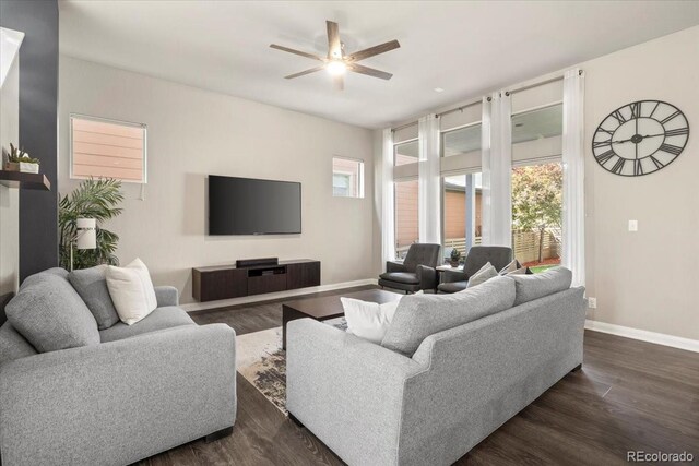 6747 Raritan Dr, Denver, CO 80221 - photo 5