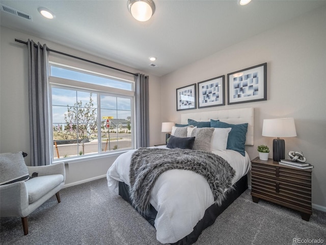 bedroom featuring carpet floors