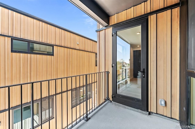 1601 Park Ave Unit 307, Denver, CO 80218 - entrance to property featuring a balcony