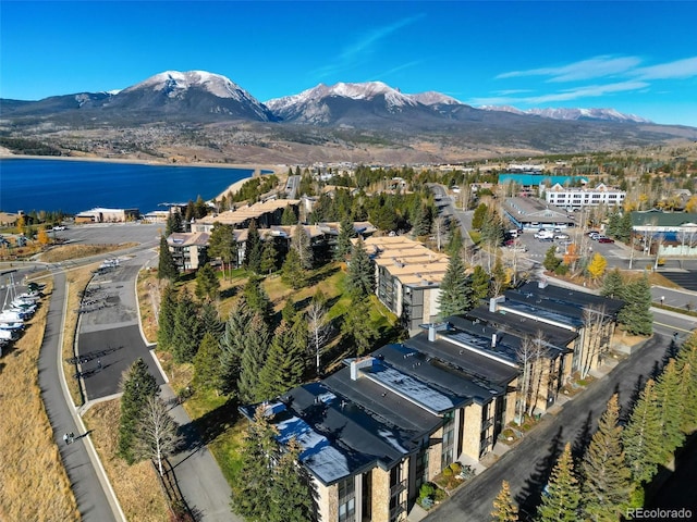 bird's eye view featuring a water and mountain view