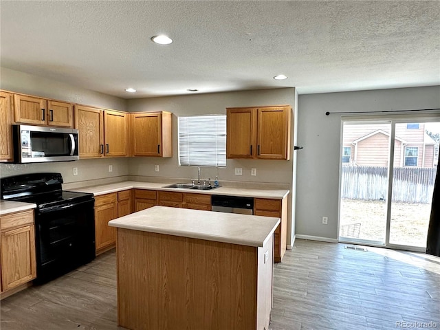 Listing photo 3 for 10117 Granby St, Commerce City CO 80022