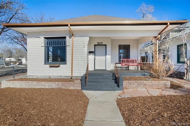 view of front of home featuring a porch