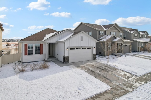 view of front of house featuring a garage