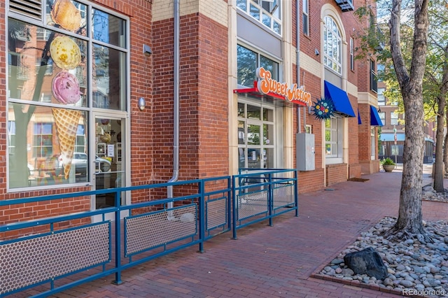 1975 N Grant St Unit 509, Denver, CO 80203 - entrance to property with brick siding