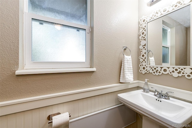 bathroom with sink