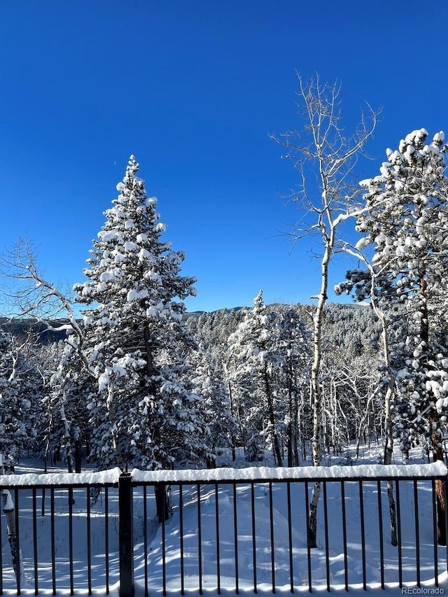 property view of mountains