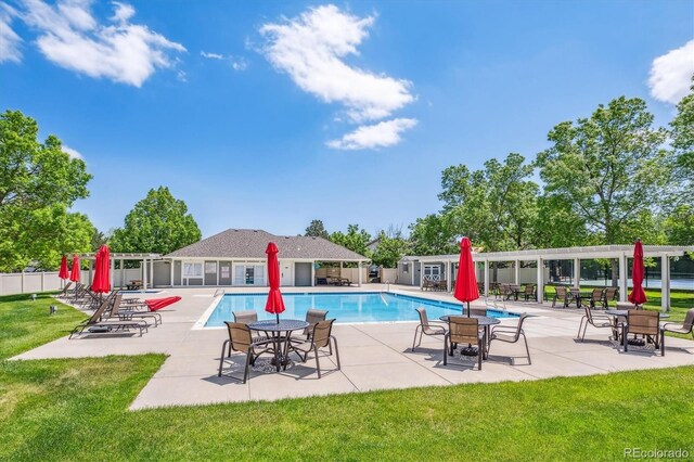 945 Saint Andrews Ln, Louisville, CO 80027