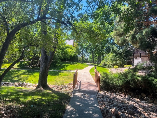 7313 Poston Way, Boulder, CO 80301 - surrounding community with a yard