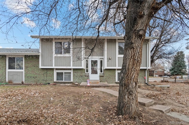 view of front of home