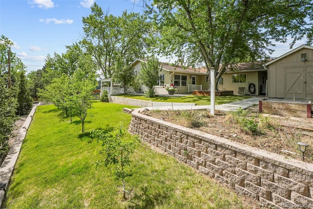 3570 E Arapahoe Pl, Centennial, CO 80122 - view of green lawn