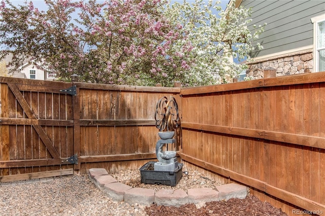 5597 S Buchanan St, Aurora, CO 80016 - photo 44