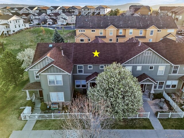 drone / aerial view featuring a residential view