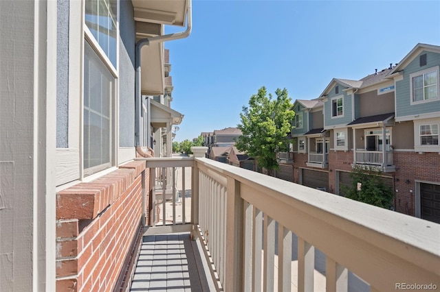 701 N Roslyn St Unit 36, Denver, CO 80230 - balcony featuring a residential view