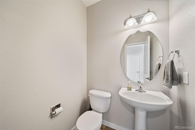 22227 E Hinsdale Ave, Aurora, CO 80016 - bathroom featuring toilet