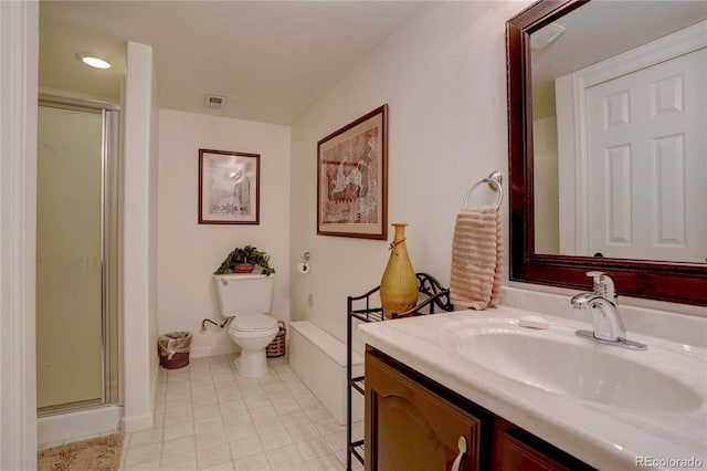 full bath featuring visible vents, a shower stall, vanity, and toilet