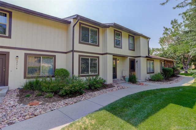 3551 S Kittredge St Unit C, Aurora, CO 80013 - photo 1