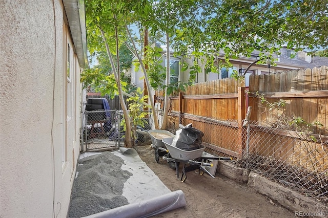 2121 W 33rd Ave, Denver, CO 80211 - fenced backyard featuring a gate